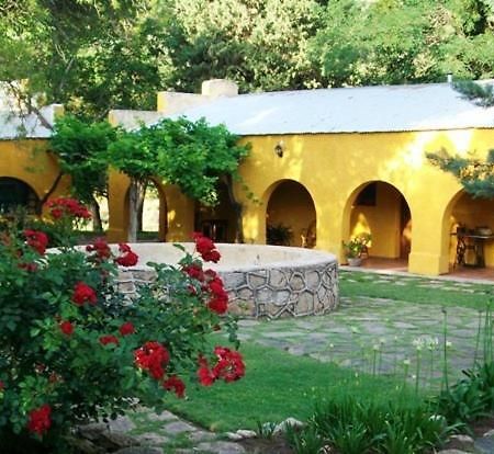 Hotel De Montana Estancia Nina Paula Nono Buitenkant foto